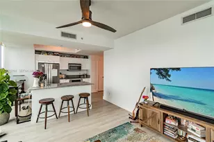 888 Biscayne Blvd, Miami, FL 33132 - Photo 10