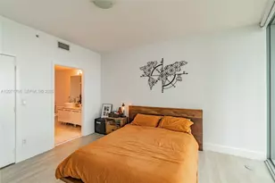 888 Biscayne Blvd, Miami, FL 33132 - Photo 14
