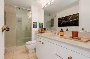 1000 Quayside Terrace, Miami, FL 33138 - Photo 24