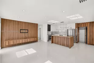 2180 SW 20th St, Miami, FL 33145 - Photo 10