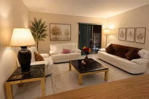 9964 N Belfort Cir, Tamarac, FL 33321 - Photo 2