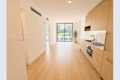 90 NE 32nd St #709, Miami, FL 33127 - Photo 2