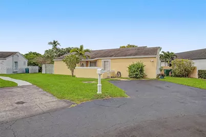 14963 SW 74th Ter, Miami, FL 33193 - Photo 16