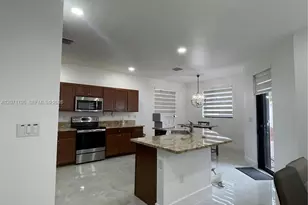 9260 W 35th Ln, Hialeah, FL 33018 - Photo 4