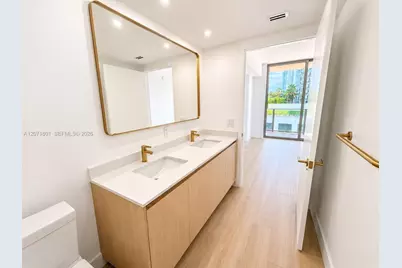 90 NE 32nd St #709, Miami, FL 33127 - Photo 10