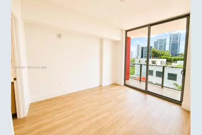 90 NE 32nd St #709, Miami, FL 33127 - Photo 8