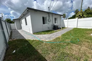 821 NW 1st Ave, Homestead, FL 33030 - Photo 14
