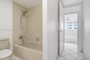 111 Golden Isles Dr, Hallandale Beach, FL 33009 - Photo 12