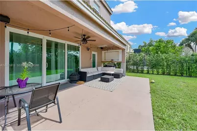 1500 SW 171st Ter, Pembroke Pines, FL 33027 - Photo 40