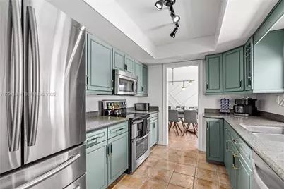 6421 NE 22nd Ave, Fort Lauderdale, FL 33308 - Photo 18