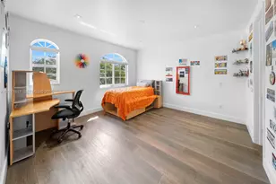 19522 NE 17th Ave, Miami, FL 33179 - Photo 22