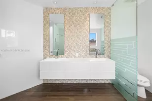 19522 NE 17th Ave, Miami, FL 33179 - Photo 20