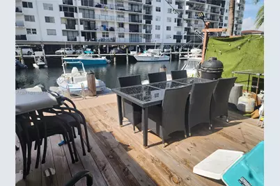 3600 NE 167th St #19, North Miami Beach, FL 33160 - Photo 4