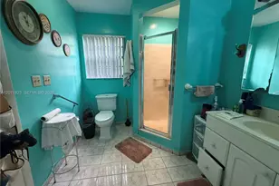3102 NW 31st St, Miami, FL 33142 - Photo 10