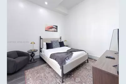 1200 Brickell Bay Dr #1406, Miami, FL 33131 - Photo 8