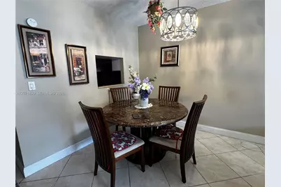 1000 Hillcrest Ct #214, Hollywood, FL 33021 - Photo 1