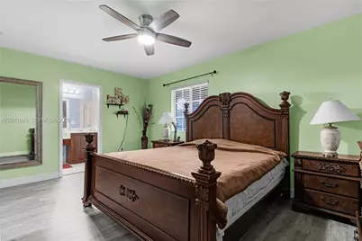 14061 SW 276th St, Homestead, FL 33032 - Photo 12