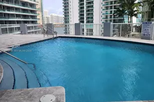 170 SE 14th St, Miami, FL 33131 - Photo 38