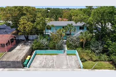 127 NW 74th St #2, Miami, FL 33150 - Photo 12