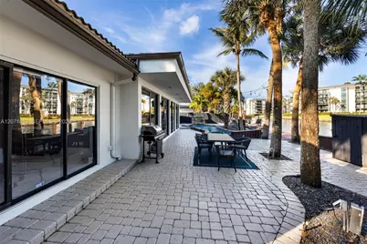 1030 SW 14th Ter, Fort Lauderdale, FL 33312 - Photo 48