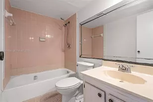 2900 NW 48th Terrace, Lauderdale Lakes, FL 33313 - Photo 16