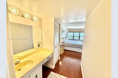 600 Three Islands Blvd #1107, Hallandale Beach, FL 33009 - Photo 18