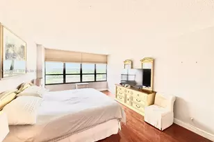 600 Three Islands Boulevard, Hallandale Beach, FL 33009 - Photo 14