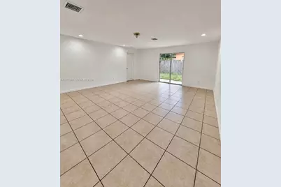 2653 SW 51st St #1, Fort Lauderdale, FL 33312 - Photo 4