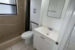 15324 SW 72nd St, Miami, FL 33193 - Photo 12