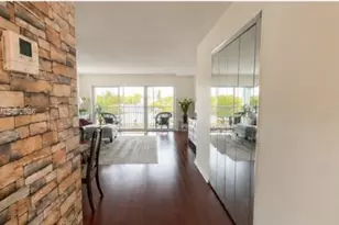 215 SE 3rd Ave, Hallandale Beach, FL 33009 - Photo 2