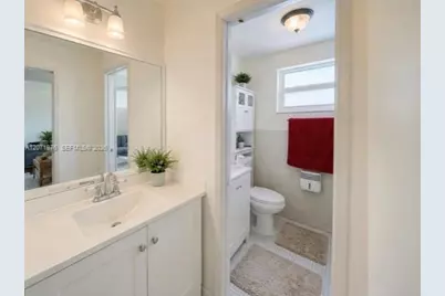 215 SE 3rd Ave #308C, Hallandale Beach, FL 33009 - Photo 10