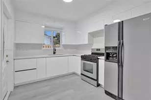811 Finley Ct, Hollywood, FL 33020 - Photo 12