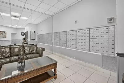 [Address not provided], Hallandale Beach, FL 33009 - Photo 2