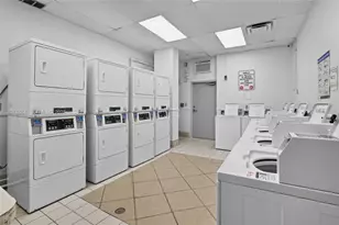 [Address not provided], Hallandale Beach, FL 33009 - Photo 30