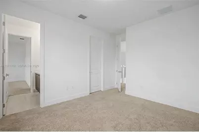 2440 SW 122nd Ter, Davie, FL 33325 - Photo 32