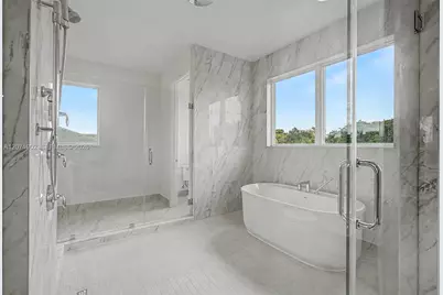 2440 SW 122nd Ter, Davie, FL 33325 - Photo 14