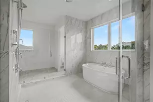 2440 SW 122nd Ter, Davie, FL 33325 - Photo 14