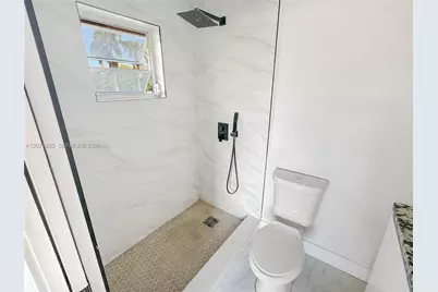 8035 Lake Dr #205, Doral, FL 33166 - Photo 8