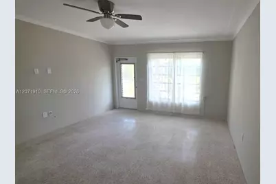 260 SW 31st Ct #260, Miami, FL 33135 - Photo 2