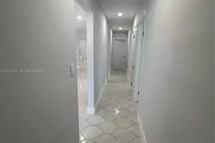 3160 NW 3rd St, Miami, FL 33125 - Photo 16