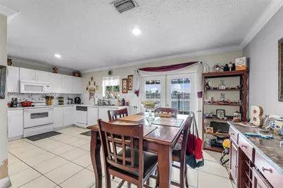 17672 SW 139th Ct, Miami, FL 33177 - Photo 6
