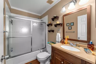 17672 SW 139th Ct, Miami, FL 33177 - Photo 10