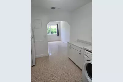 1170 NE 111th St #1170, Miami, FL 33161 - Photo 14