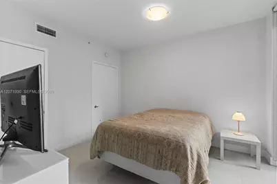 6000 Collins Ave #336, Miami Beach, FL 33140 - Photo 38