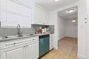 [Address not provided], Miami, FL 33172 - Photo 8