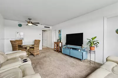 2223 Park Ln #314, Hollywood, FL 33021 - Photo 14