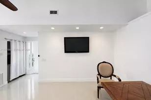 8142 Silver Palm Ct, Tamarac, FL 33321 - Photo 30