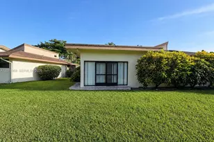 8142 Silver Palm Ct, Tamarac, FL 33321 - Photo 6