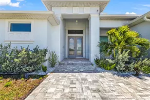 13926 Allamanda Cir, Other City - In The State Of Florida, FL 33981 - Photo 2