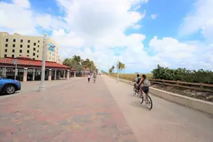 315 Van Buren St, Hollywood, FL 33019 - Photo 20